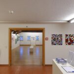 Ausstellungsansicht Dachgeschoss Empfang, Kunst Schau 5430 – 2022,  Foto: Stefan Meier (c) Gemeinde Wettingen, 2023