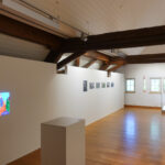 Ausstellungsansicht "30 Glückskekse", Dachgeschoss Ost