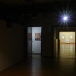 Ausstellungsansicht "30 Glückskekse", Dachgeschoss West